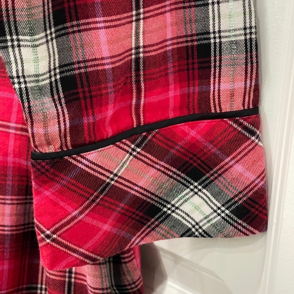 Victoria’s Secret Holiday Plaid Flannel Pajama Romper Red Pink Gold Size XL - Picture 7 of 11